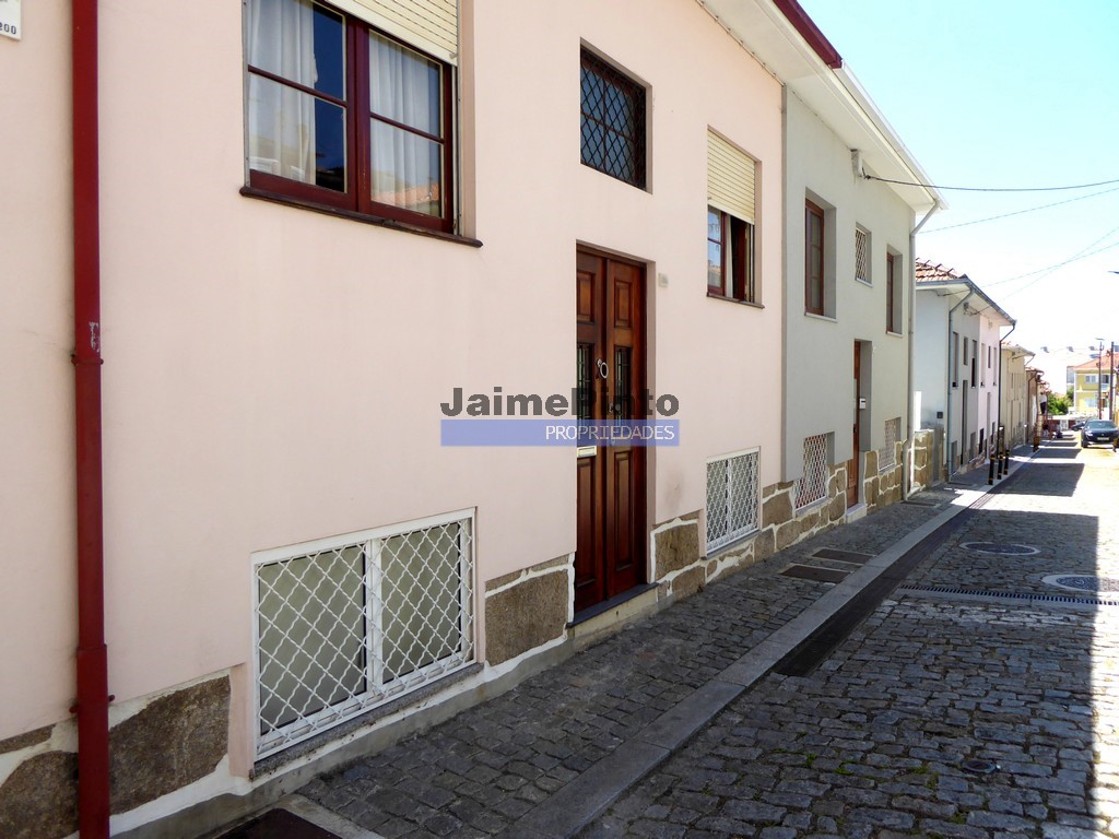 2 dwellings townhouse